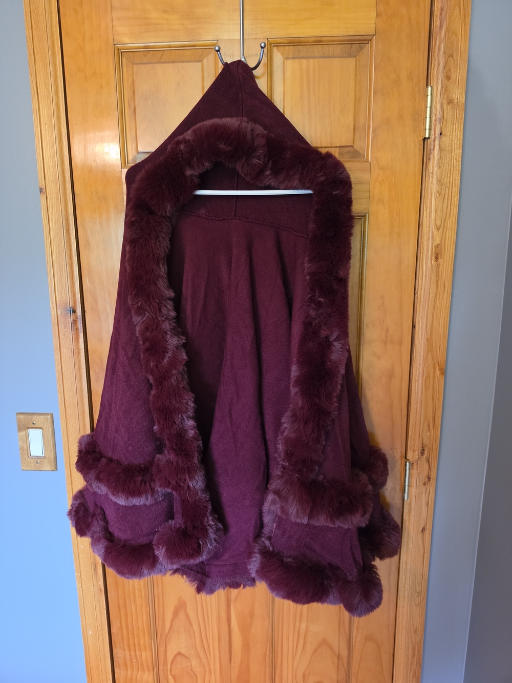 Women’s Faux-Fur Trim Hooded Cape Coat - Burgundy